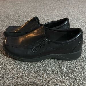 Kate Ann leather zip loafers. Size 7M.